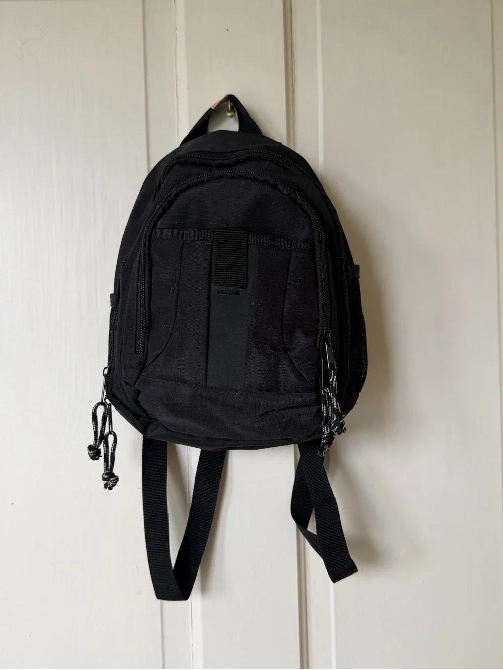 N/A compact black